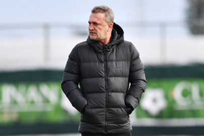 Bursaspor’un hocası pür dikkat! Kimi seçecek?