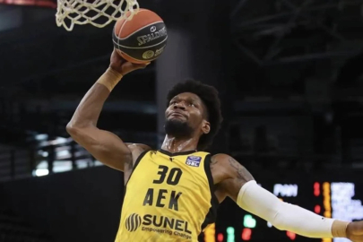 Fenerbahçe Beko, Gabonlu Chris Silva'yı kadrosuna kattı