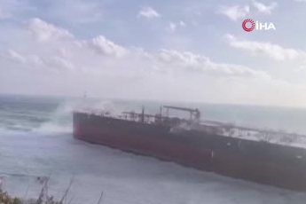 Çanakkale Bozcaada açıklarında boş ham petrol tankeri karaya oturdu