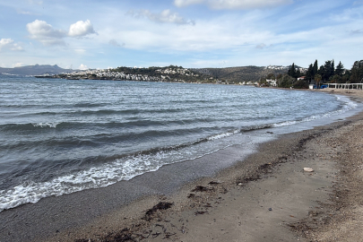 Muğla Bodrum’da deniz çekildi