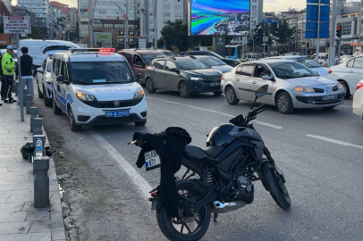Samsun'da motosikletin çarptığı yaya yaralandı