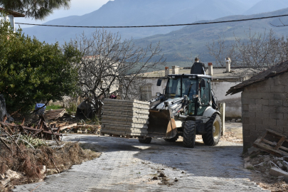 Bursa Gemlik Belediyesi'nden yoğun mesai