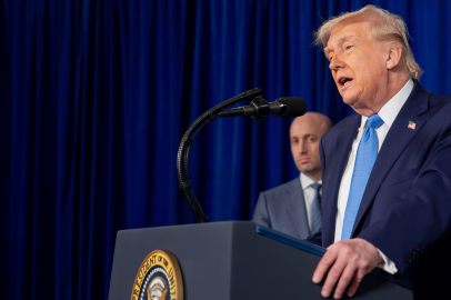 Trump: Ara seçimleri kazanamazsak, görevden alınacağım