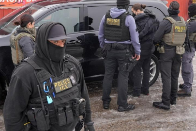 ABD'yi terk etmeleri istenmişti: 2 bin federal ajan Minneapolis'e konuşlandırılıyor!