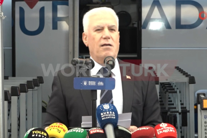 Bursa Büyükşehir Belediye Başkanı Bozbey’e saldırı girişimi böyle görüntülendi!