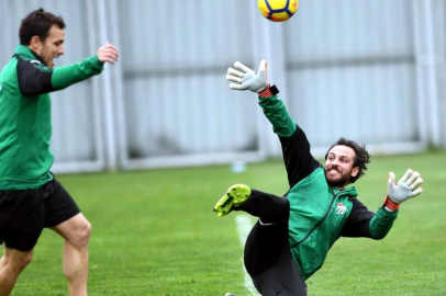 Erkan Kolçak Köstendil’den Bursaspor paylaşımı