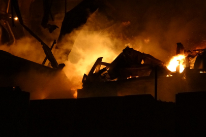 Malatya'da şantiyede korkutan yangın