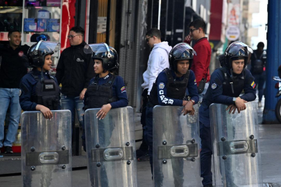 Venezuela’da yabancı basın mensupları gözaltına alındı