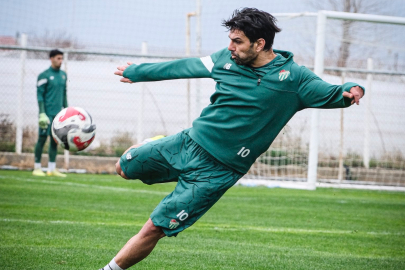 Bursaspor şut çalıştı!