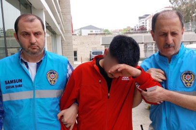 Samsun'da bıçakla dehşet saçan 17 yaşındaki sanığın yargılanmasına başlandı