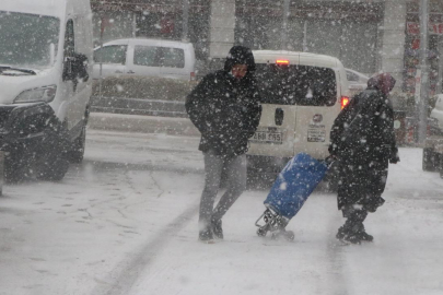 Bursa'da hafta sonu hava nasıl olacak? Meteoroloji'den kar yağışı uyarısı... (9 Ocak 2026 Hava Durumu)