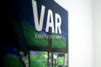 Galatasaray-Fenerbahçe derbisinin VAR hakemi açıklandı