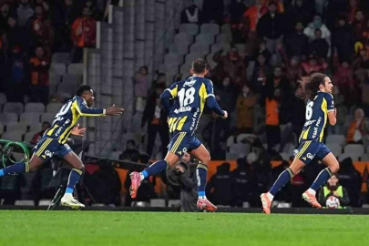 Galatasaray'ı deviren Fenerbahçe Süper Kupa'nın sahibi oldu!