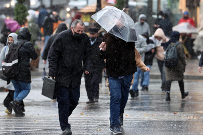 Ankara için kuvvetli yağış ve fırtına uyarısı