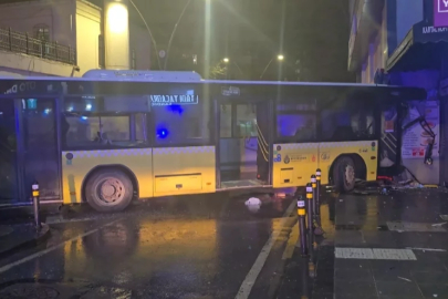 İstanbul Kartal'da İETT otobüsü binaya çarptı: 6 yaralı