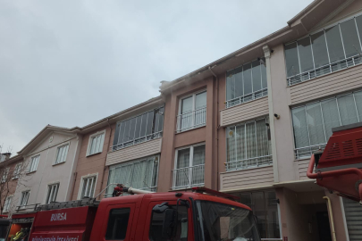 Bursa'da evde çıkan yangın itfaiye ekiplerince söndürüldü