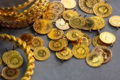 İslam Memiş 'çok riskli' diyerek altın alacak yatırımcıyı uyardı!