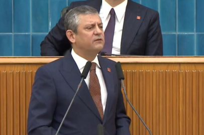 Özgür Özel'den Leyla Usta'ya sert çıkış: Görevde tutarsanız tüm AK Parti ayıplı lafın altına imza atar