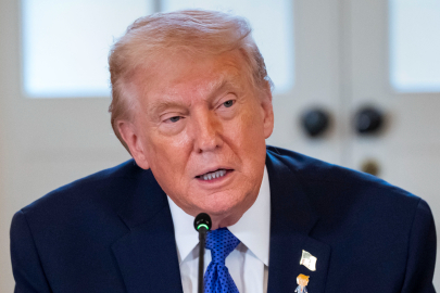 Trump: İranlı vatanseverler, protestolarınıza devam edin, yardım yolda