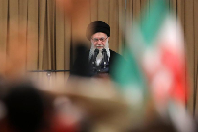 İran'dan gece yarısı 'hava sahası' hamlesi! Can kaybı artmaya devam ediyor...