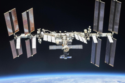 NASA'dan uzayda ilk tıbbi tahliye: Astronotlar Dünya'ya dönüyor