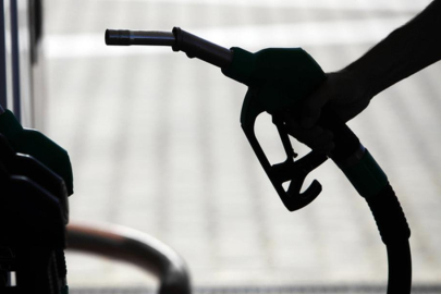 Akaryakıtta zam üstüne zam geliyor! Tabela değişecek...