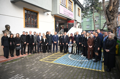 Bursa'da öğrencilerin karne heyecanı
