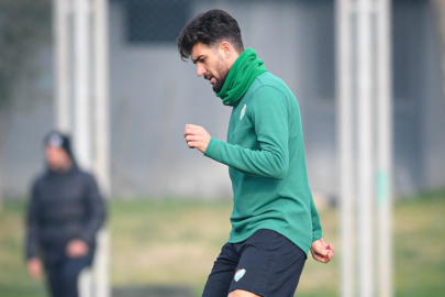 Bursasporlu futbolculara son taktikler veriliyor!