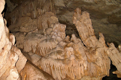 Aydın’ın yer altında saklı güzelliği Aslanlı Mağarası, maceraperestlerin rotasında