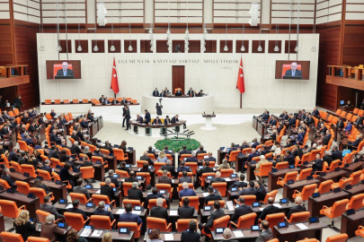 En düşük emekli aylığı düzenlemesi için gözler TBMM'de