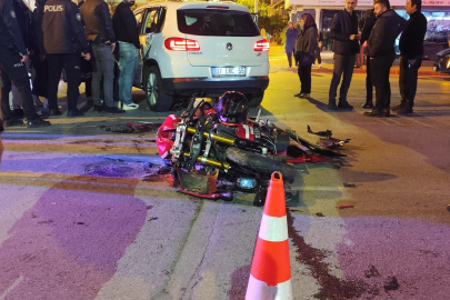 Kaskını kız arkadaşına verdiği feci kazada hayatını kaybetti