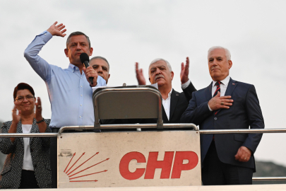 Özgür Özel'den "Bursa Büyükşehir" açıklaması! "Engel çıkarmayın"