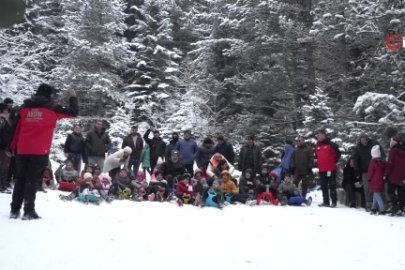 Bursa'da çocuklara karne hediyesi kar festivali