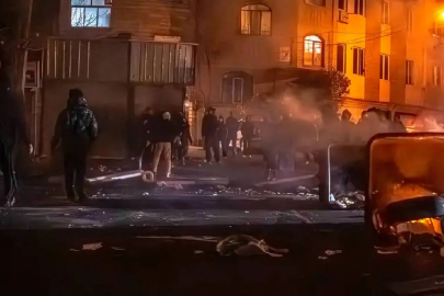 İran'daki olaylarda ölenlerin sayısı 4 bine yaklaştı