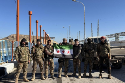 SDG köşeye sıkıştı! Suriye ordusu çatışmaksızın ilerleyişini sürdürüyor