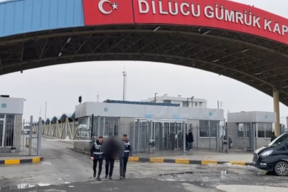 Iğdır’da göçmen kaçakçılığı hükümlüsü sınır kapısında yakalandı