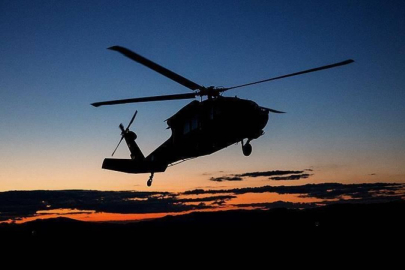 Japonya'da 3 kişiyi taşıyan helikopter kayboldu