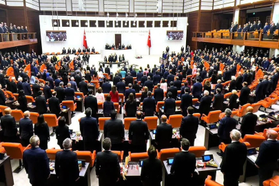 Meclis'ten hain bayrak saldırısına ortak tepki!