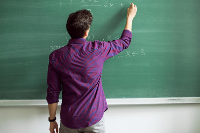 Milli Eğitim Akademisi'nde hazırlık eğitimi başvuruları başladı