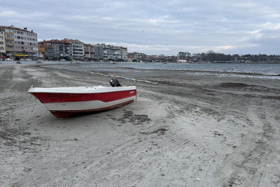 Tekirdağ'da deniz 10 metre çekildi