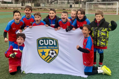 Cudi Futbol Akademi Bursa’da zirveye koşuyor