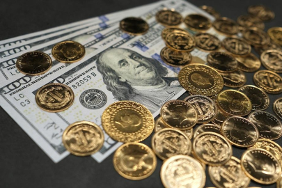 Trump’ın Grönland resti piyasaları salladı: Altın rekor kırmadan duramıyor!