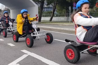 Bursa'da Oyak Renault'dan gelecek için güvenli adımlar projesi