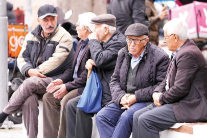 Erken emeklilikte kapsam genişledi! 5 yıl öncesinden maaş yatacak...