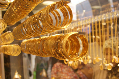 Gelinleri üzecek haber: Altın bilezik yerini gümüş bileziğe bırakıyor!