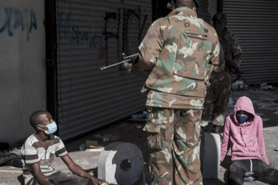 Güney Afrika'nın Cape Town şehrinde iki ayrı silahlı saldırıda 6 kişi öldü