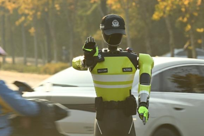 Yapay zeka sokaklara kadar indi: Artık trafiği onlar yönetecek!