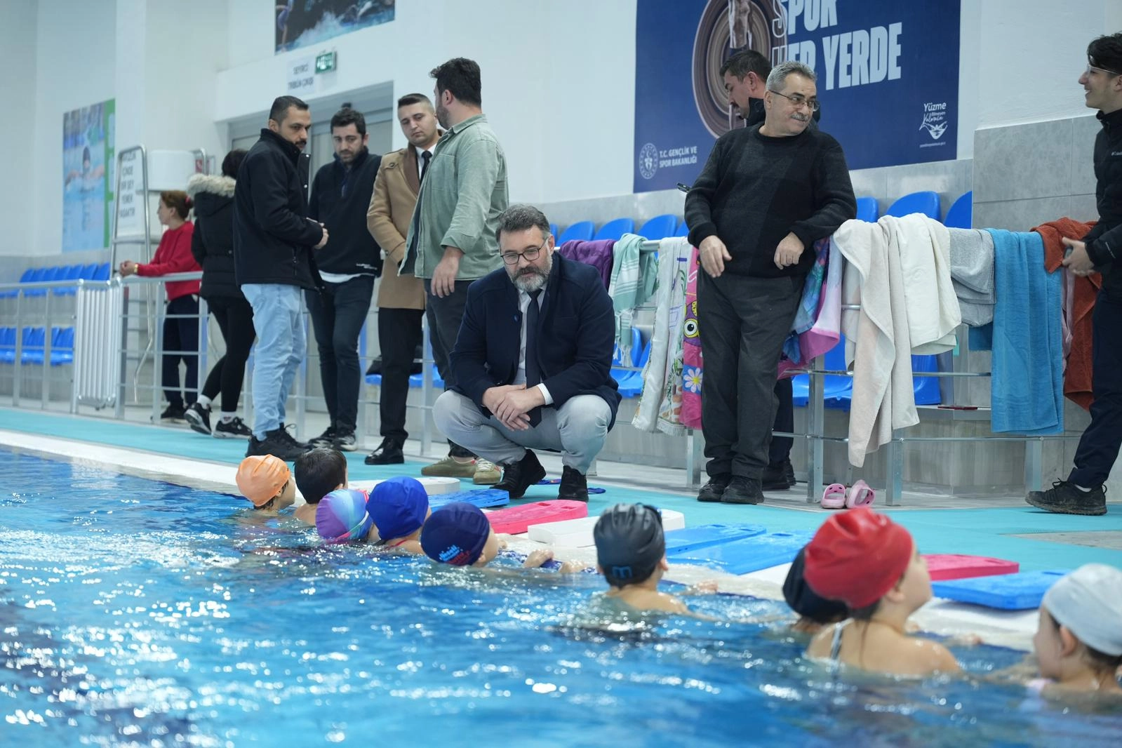 Bursa Yenişehir Kapalı Yüzme Havuzu açılışı gerçekleştirildi