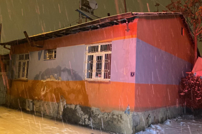 Elazığ’da ev yangını: Engelli genç kız hayatını kaybetti