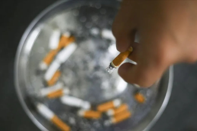 Tiryakiyi üzecek çalışma Meclis'e sunulacak! Sigara artık görünmez olacak...